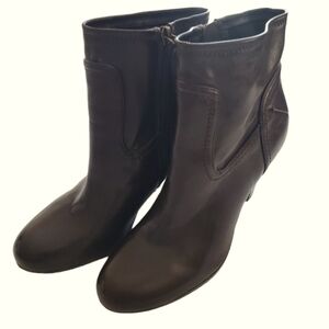 Franco Sarto Women's Wise Brown Ankle Boot Size 9